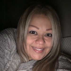 Meet your Posher, Lydia